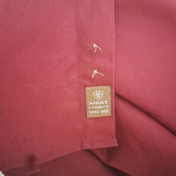 Ariat Boys Burgundy Team Logo Long Sleeve Western Shirt M 10-12 - Picture 8 of 9